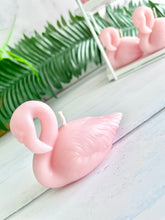 Load image into Gallery viewer, Pink Flamingo Candle