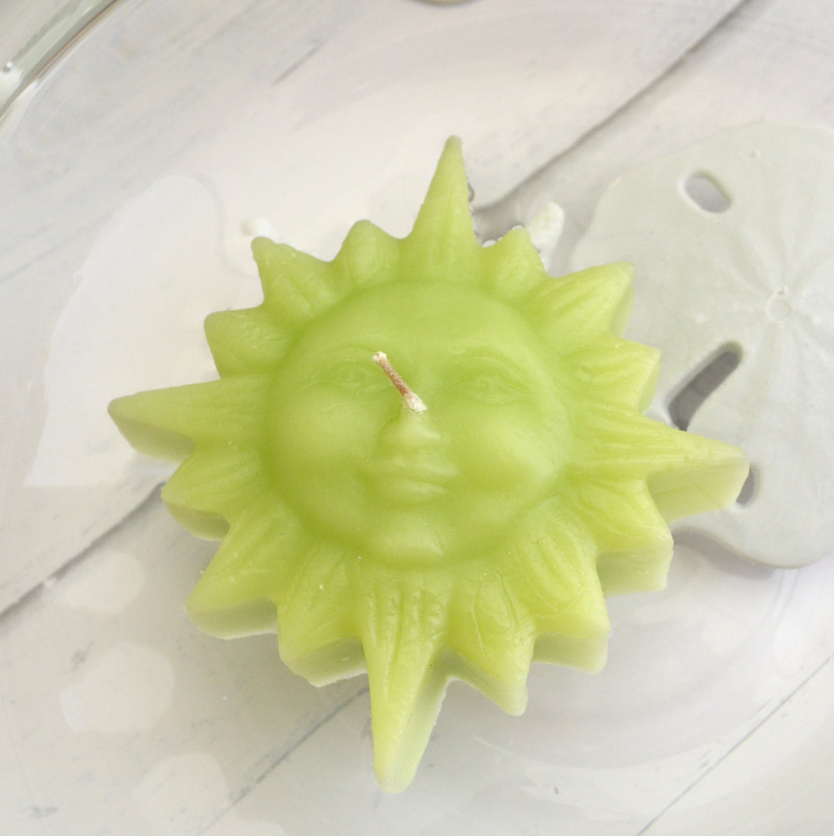 Sunburst floating candle