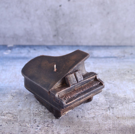 Piano Candle