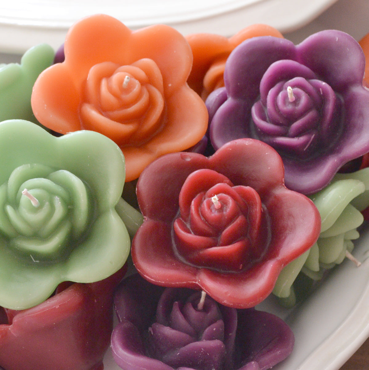 Pack of 10 ROSE FLOATING WEDDING CANDLES