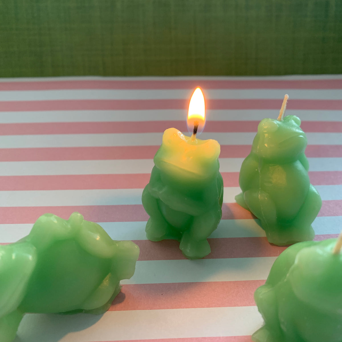 Mini Frog Candles
