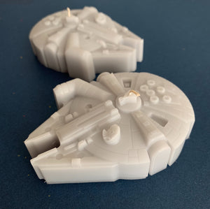 Millennium Falcon Candle