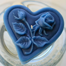 Load image into Gallery viewer, navy blue floating heart candle with rose motif for wedding reception centerpieces